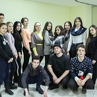 Школьники из Бишкека познакомились с университетом по программе «ТГУ – целый мир»