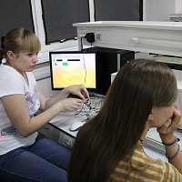 В ТГУ проходит летний практикум по робототехнике для школьников.