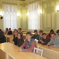 Старшеклассники из Красноярского края во время зимних каникул познакомились с Томским государственным университетом.