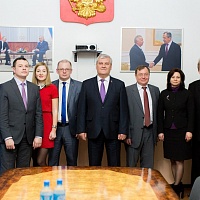 Томская делегация стала самой крупной на выставке российских вузов в Узбекистане.